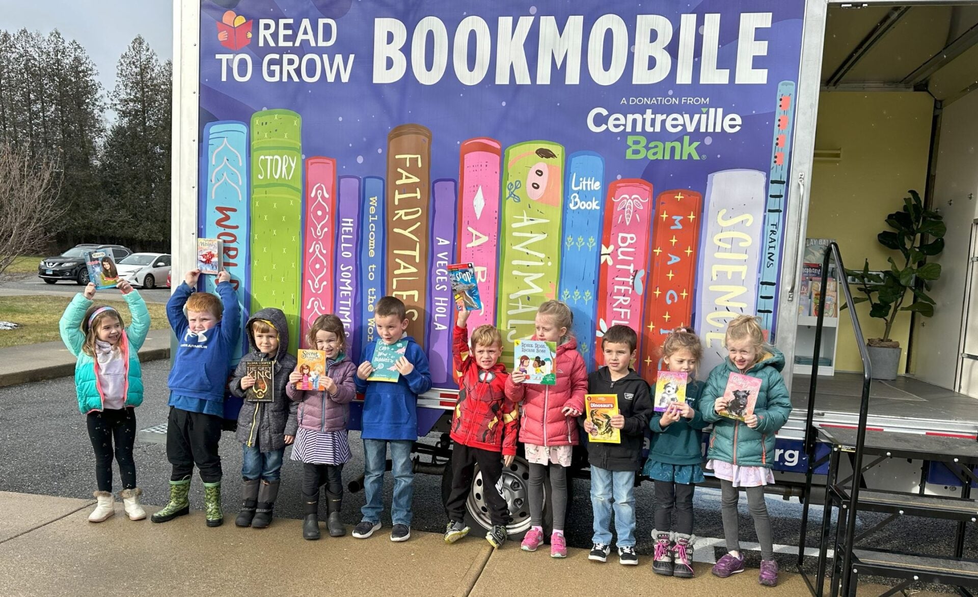 Read to Grow Bookmobile